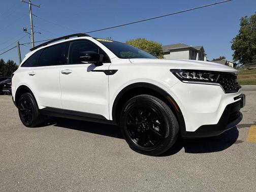 2023 Kia Sorento S