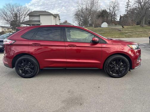 2024 Ford Edge ST Line