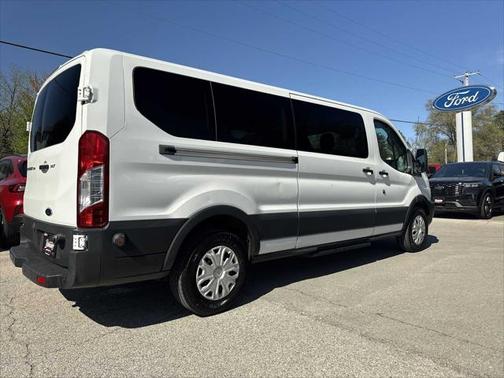 2017 Ford Transit-350 XLT