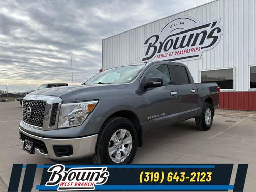 2018 Nissan Titan SV