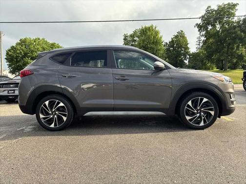 2020 Hyundai TUCSON Sport