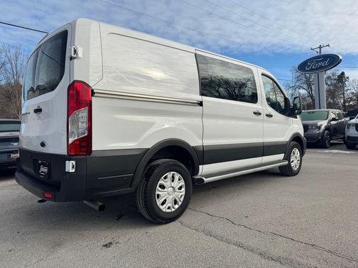 2024 Ford Transit-250 Base