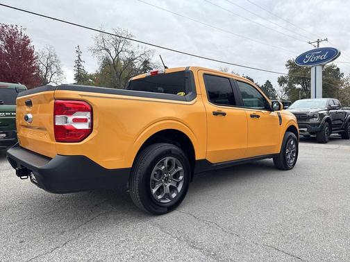 2023 Ford Maverick XLT