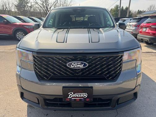 CARBONIZED GRAY METALLIC 2026 Ford Maverick Lariat