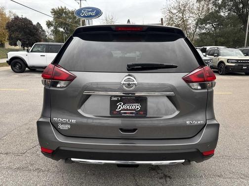 2019 Nissan Rogue SV