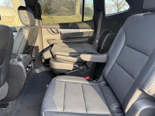 2025 Buick Enclave Preferred FWD