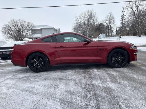2023 Ford Mustang GT Premium
