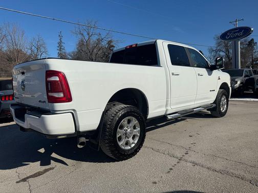 2024 RAM 2500 Laramie Crew Cab 4x4 6'4' Box