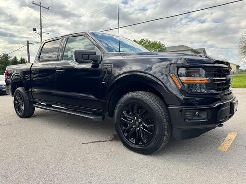 Agate Black Metallic 2025 Ford F-150 XLT