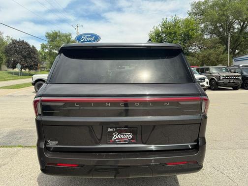 Starlight 2025 Lincoln Navigator Reserve