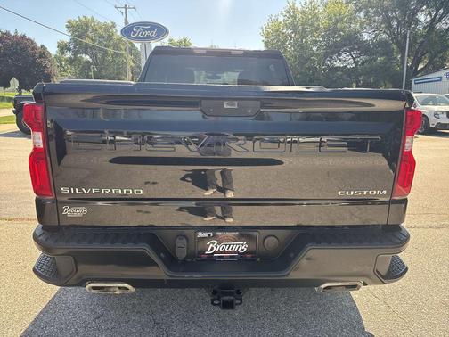 2020 Chevrolet Silverado 1500 Custom Trail Boss