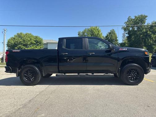 2020 Chevrolet Silverado 1500 Custom Trail Boss