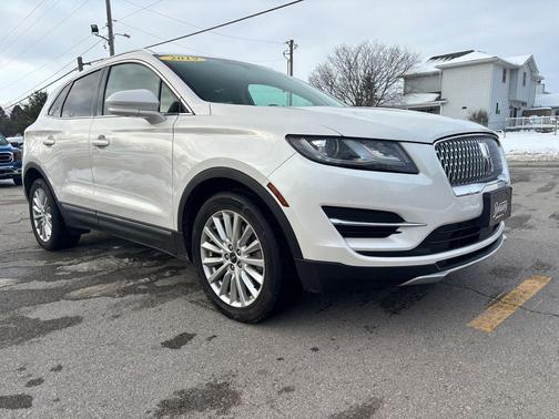 2019 Lincoln MKC Standard