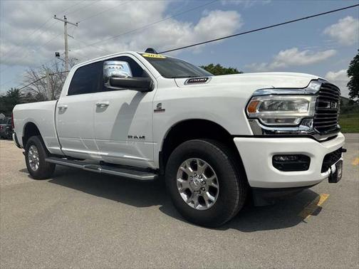 2023 RAM 2500 Laramie Crew Cab 4x4 6'4' Box