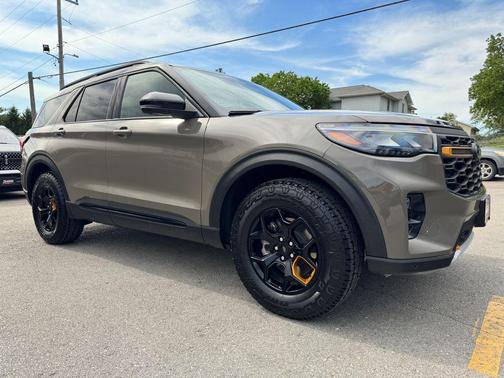 Marsh Gray 2026 Ford Explorer Tremor