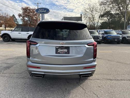 2025 Cadillac XT6 Premium Luxury AWD