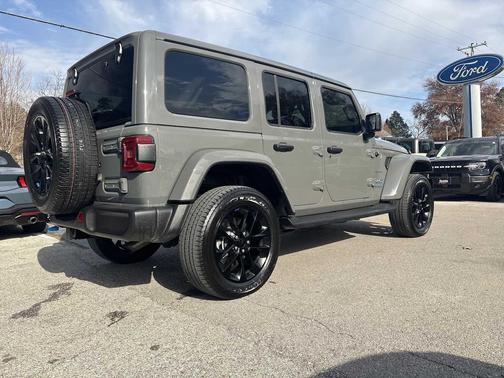 2022 Jeep Wrangler Unlimited 4xe Sahara