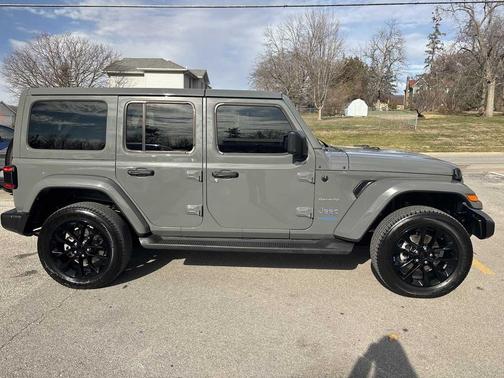 2022 Jeep Wrangler Unlimited 4xe Sahara