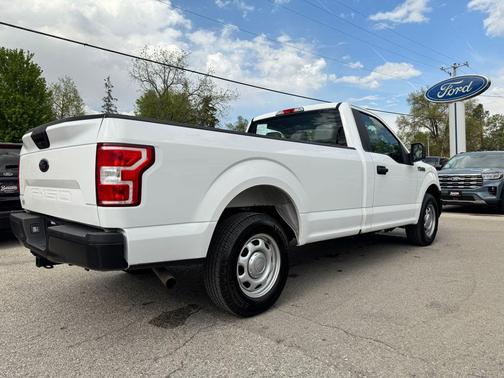 Oxford White 2018 Ford F-150 XL