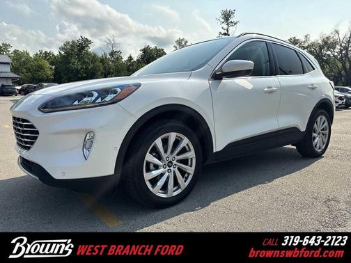 2022 Ford Escape Titanium