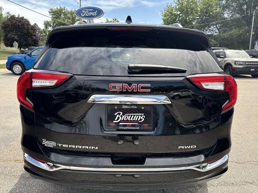 2024 GMC Terrain Denali