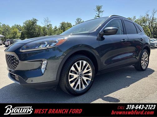 2022 Ford Escape Titanium