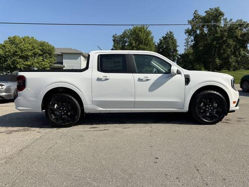 2025 Ford Maverick Lobo