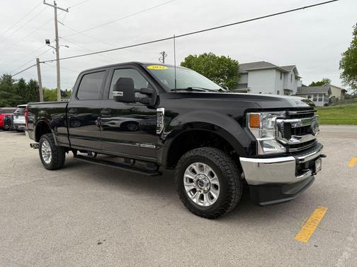 Black Metallic 2022 Ford F-250 XLT