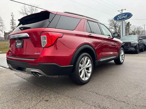 2022 Ford Explorer Platinum
