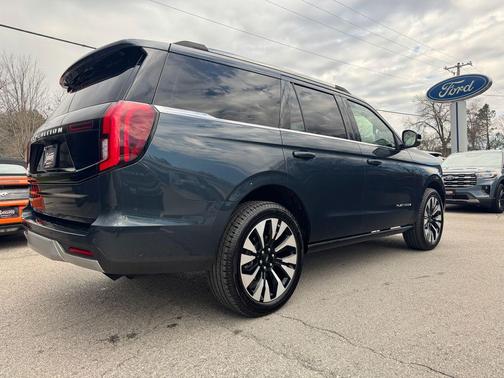 STONE BLUE METALLIC 2025 Ford Expedition Platinum