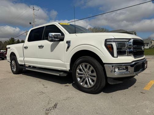 STAR WHITE METALLIC TRICOAT 2024 Ford F-150 Lariat