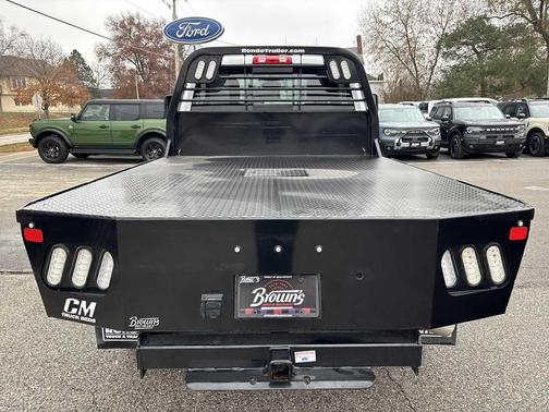 2024 RAM 3500 Tradesman Regular Cab 4x4 8' Box