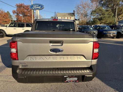 2023 Ford Maverick XL