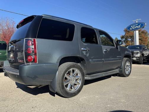 2007 GMC Yukon Denali