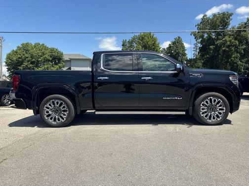 2023 GMC Sierra 1500 Denali Ultimate