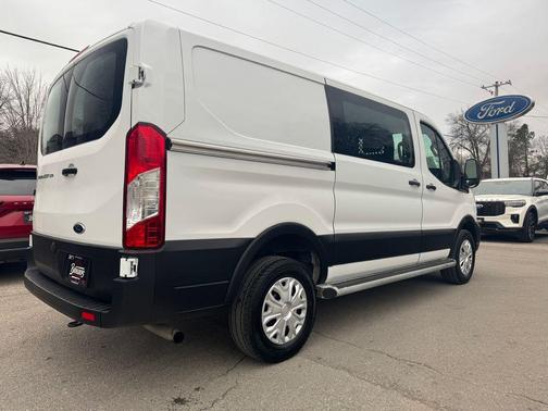 2024 Ford Transit-250 Base