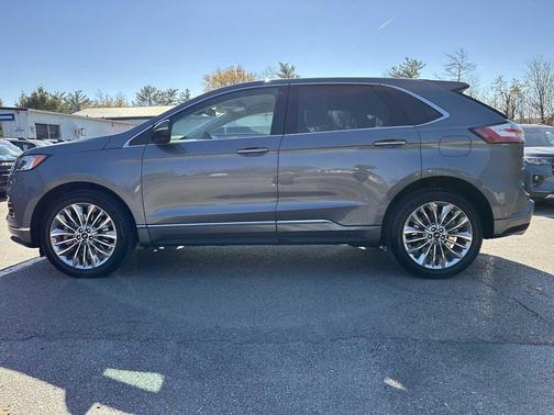2021 Ford Edge Titanium