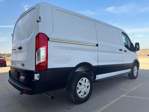 OXFORD WHITE 2026 Ford Transit-150 Base