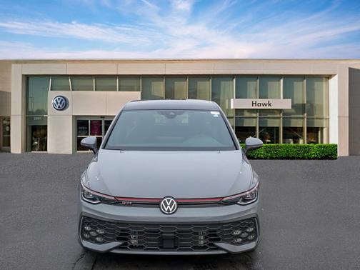 2025 Volkswagen Golf GTI 2.0T SE