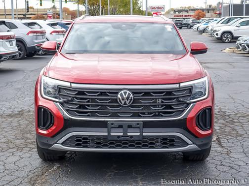 2025 Volkswagen Atlas Cross Sport 2.0T SE w/ Technology