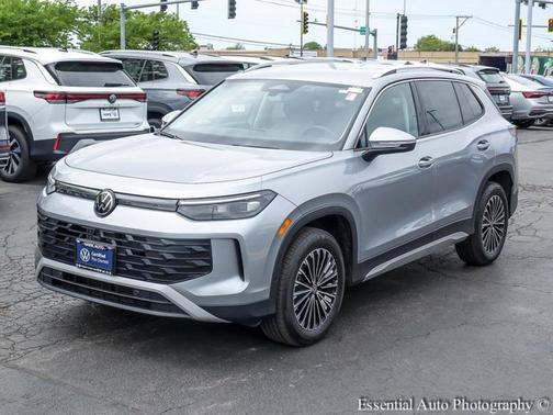 Pyrite Silver Metallic 2026 Volkswagen Tiguan 2.0T S