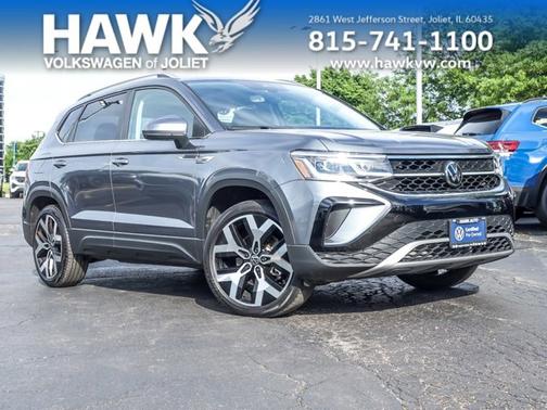 Platinum Gray Metallic 2023 Volkswagen Taos 1.5T SEL