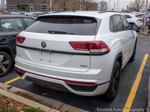 2023 Volkswagen Atlas Cross Sport 2.0T SEL R-Line Black