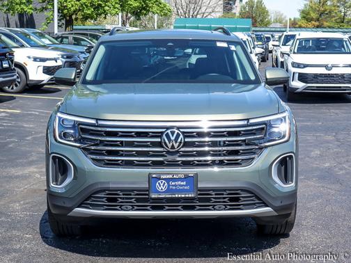 Avocado Green Pearl 2026 Volkswagen Atlas 2.0T SE W/TECHNOLOGY