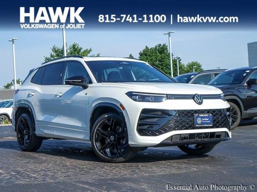 Opal White Pearl 2026 Volkswagen Tiguan 2.0T SE R-Line Black