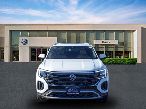 2025 Volkswagen Atlas Cross Sport 2.0T SE w/ Technology