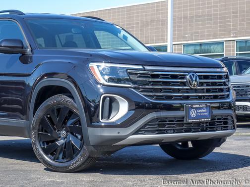 2025 Volkswagen Atlas 2.0T SE