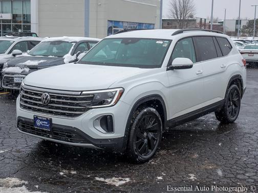 2025 Volkswagen Atlas 2.0T SE