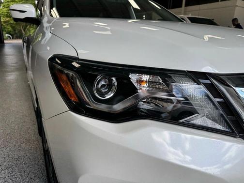 2017 Nissan Pathfinder Platinum