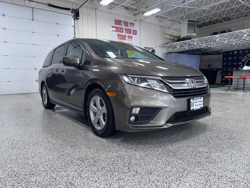 2019 Honda Odyssey EX-L w/Navigation/RES
